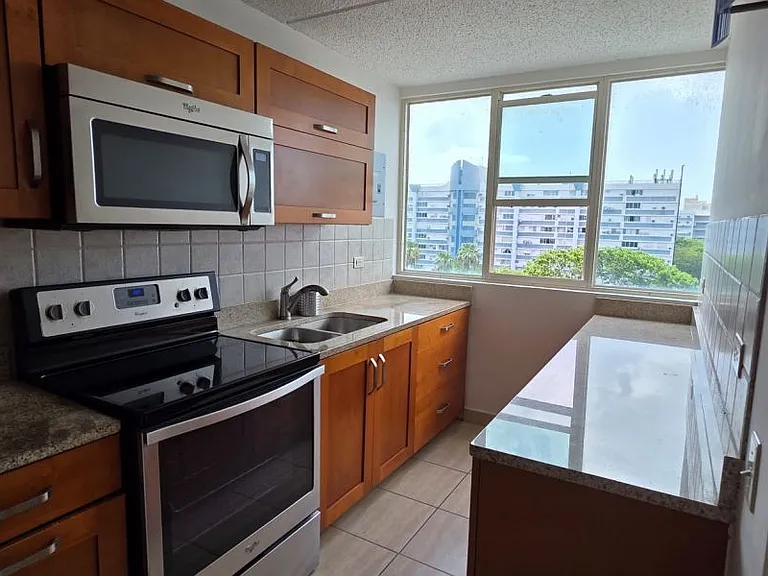 Cond San Juan View 852 Calle Eider Apt 706 — Photo 5