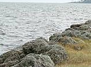 160 Becks Ln, Cedar Island, NC 28520