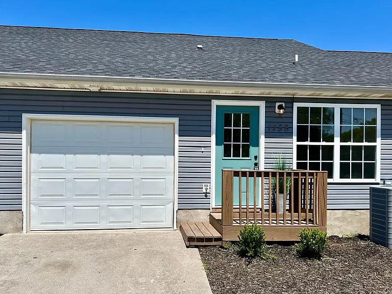 1155 Mechanics Way — Photo 3
