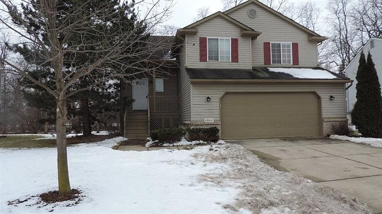 1st image of 4560 Christina Dr