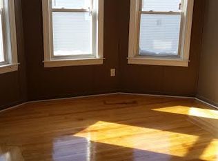 43 Everard St #3, Worcester, MA 01605