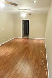 Rented by Alexander Bilu, LREB