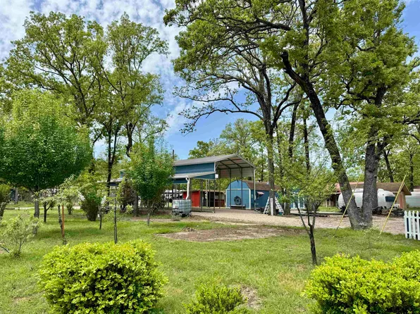 107 Private Road 7713, Emory, TX 75440