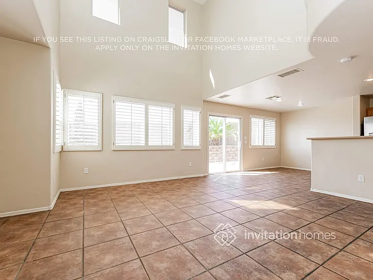 9089 Spoonbill Ridge Pl — Photo 4