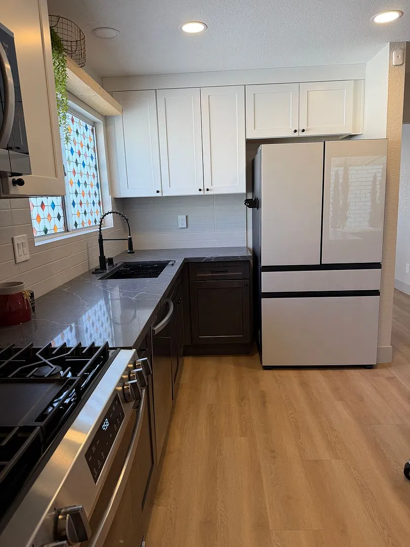 Single Story Move-in ready! — Photo 4