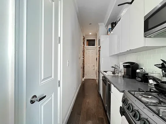 Rented by Dallien Realty Limited Liability Company | media 16