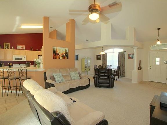 4th image of 1399 Briarhaven Ln