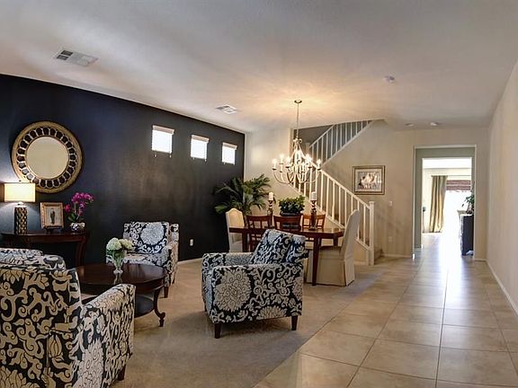 3rd image of 844 Fulford Ct