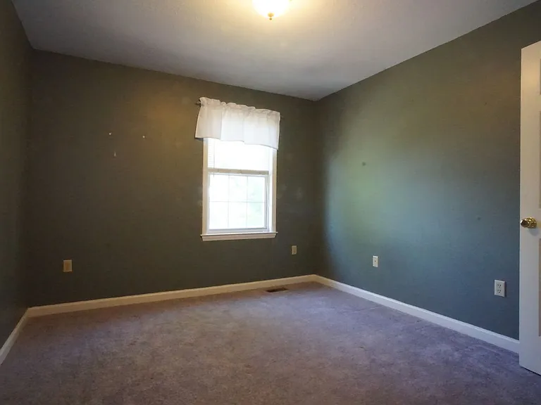 450 Wimmer St — Photo 13