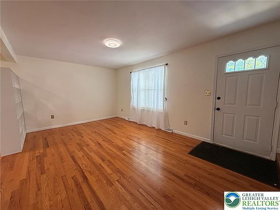 4th image of 170 Springhouse Rd