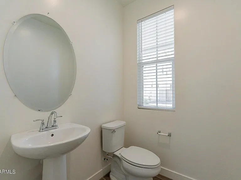 5516 S Dillon Cir — Photo 31