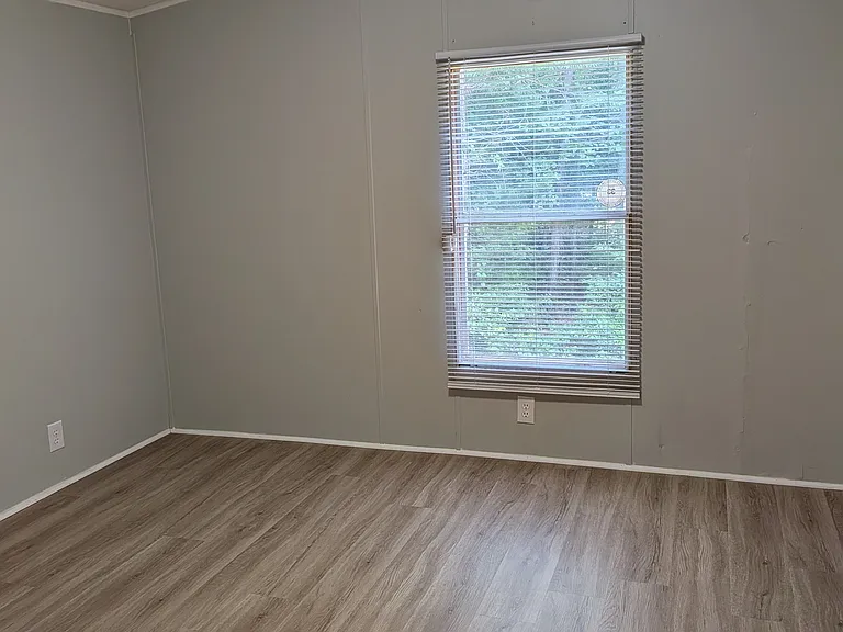 806 Wall Rd — Photo 10