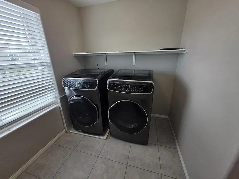 9456 Brough Ave — Photo 14