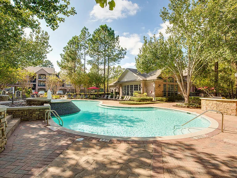 Resort-Style Pool