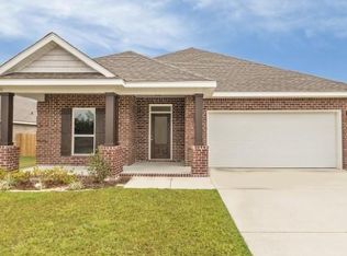 10201 Hutter Dr, Gulfport, MS 39503