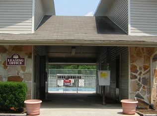 3930 Pulaski Pike NW APT C13, Huntsville, AL 35810