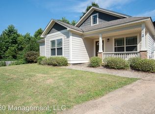 398 Embry Ln, Auburn, AL 36830
