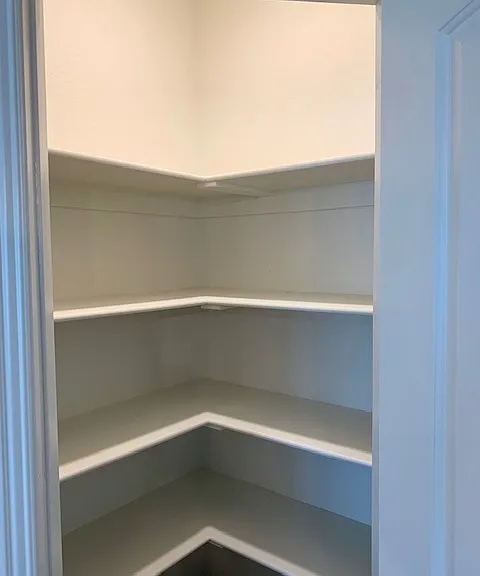 5601 Sapphire Dr — Photo 9