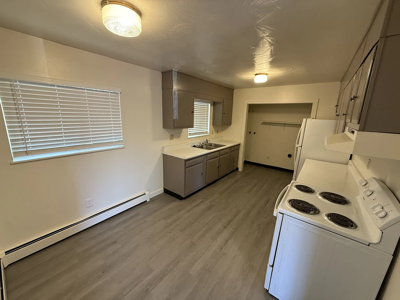 1231 Pleasant Acres Drive - 1 — Photo 3
