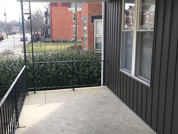 5th image of 301-301 1/2 S Ohio Ave #1837