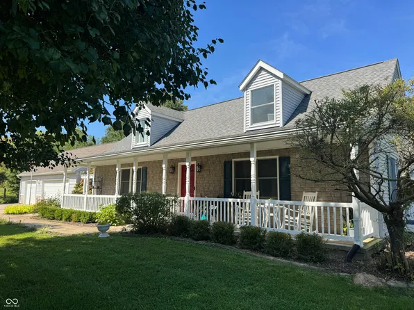 614 W Santee Dr, Greensburg, IN 47240