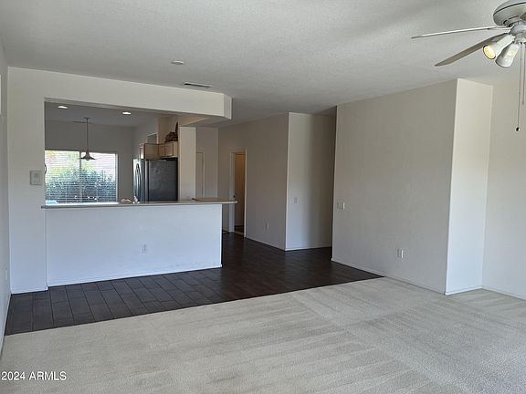 4th image of 16127 W ACACIA Court