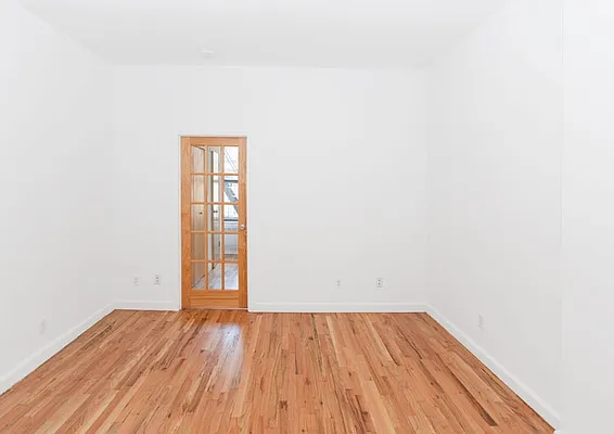 Rented by LC Lemle Real Estate Group | media 28