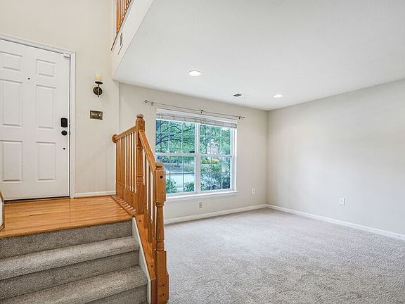 3rd image of 1606 Wilcox Ave
