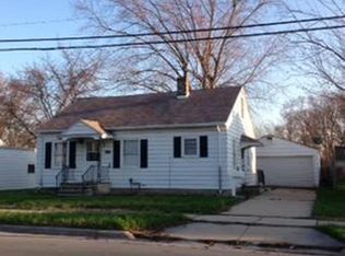 1634 Crooks St, Green Bay, WI 54302