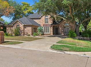 2304 Fairway Cir, Heath, TX 75032