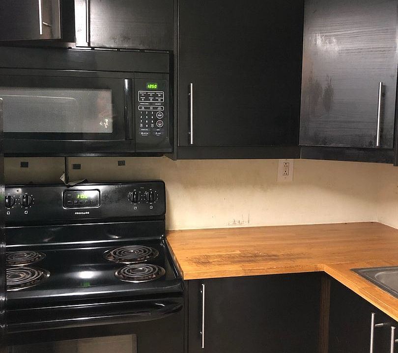 2nd image of 29 Poplar St APT D5