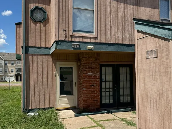 7007 SW Green Terrace Blvd, Lawton, OK 73505