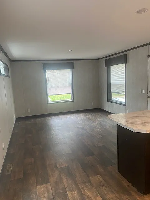 1 bed, 784 sqft, $900 — Photo 2