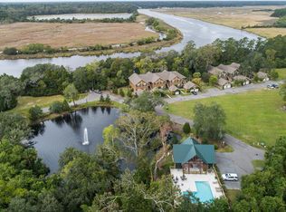 5555 Colonial Chatsworth Cir, North Charleston, SC 29418