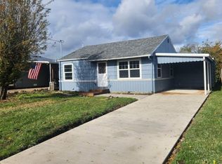 755 NW Sherman St, Sheridan, OR 97378