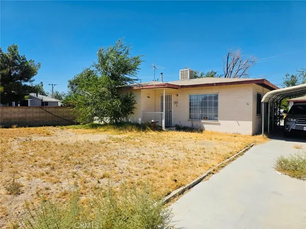 925 W Oldfield St, Lancaster, CA 93534