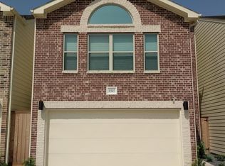 11502 Main Elm Dr, Houston, TX 77025