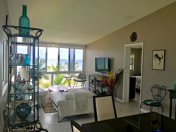 2 Living Room