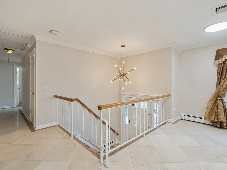 25 Cleveland Ave — Photo 15