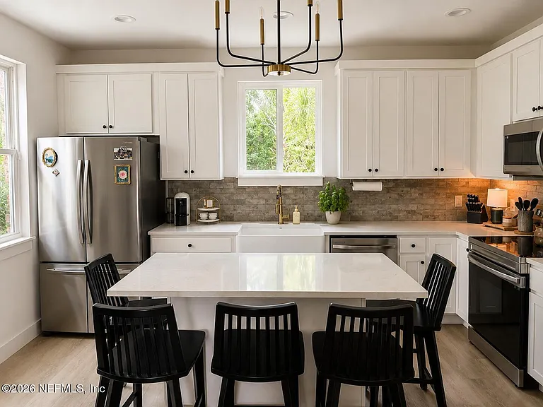 1200 N Clay St — Photo 15
