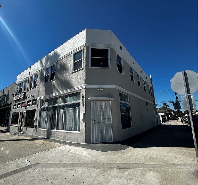 1st image of 2337 Long Beach Blvd