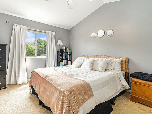 4th image of 10850 Wood Ridge Dr