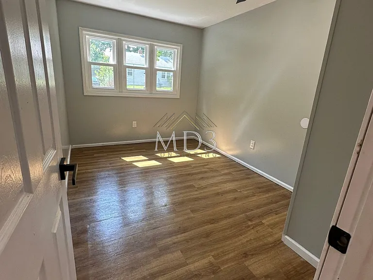 418 Millman Dr — Photo 13