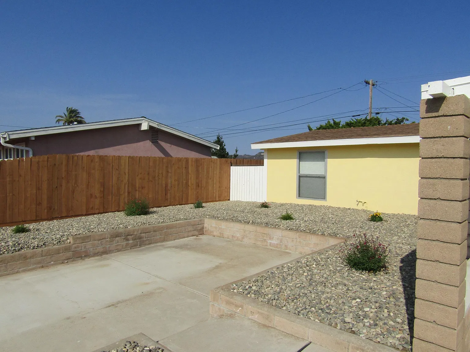4 bed, 1.5 bath, 1328 sqft, $2,645 — Photo 3
