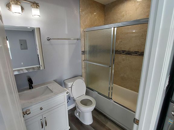 5th image of 1475 W 157th St #G
