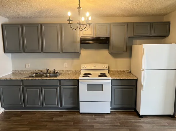 2340 Crissey Dr #8D, Macon, GA 31211