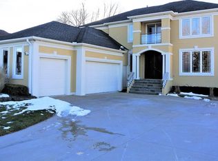 9941 Dixie Hwy, Ira, MI