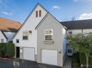 6611 S 238th Pl APT J107, Kent, WA