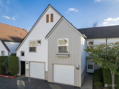 6611 S 238th Place #J107, Kent, WA, 98032