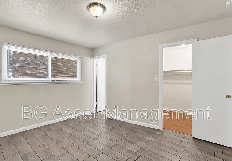 714 Darina Ave #3 — Photo 9